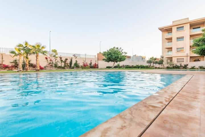 Un Avec Piscine Marrakech Appartement *