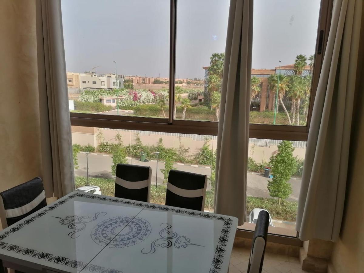 Appartement Un Avec Piscine Marrakech